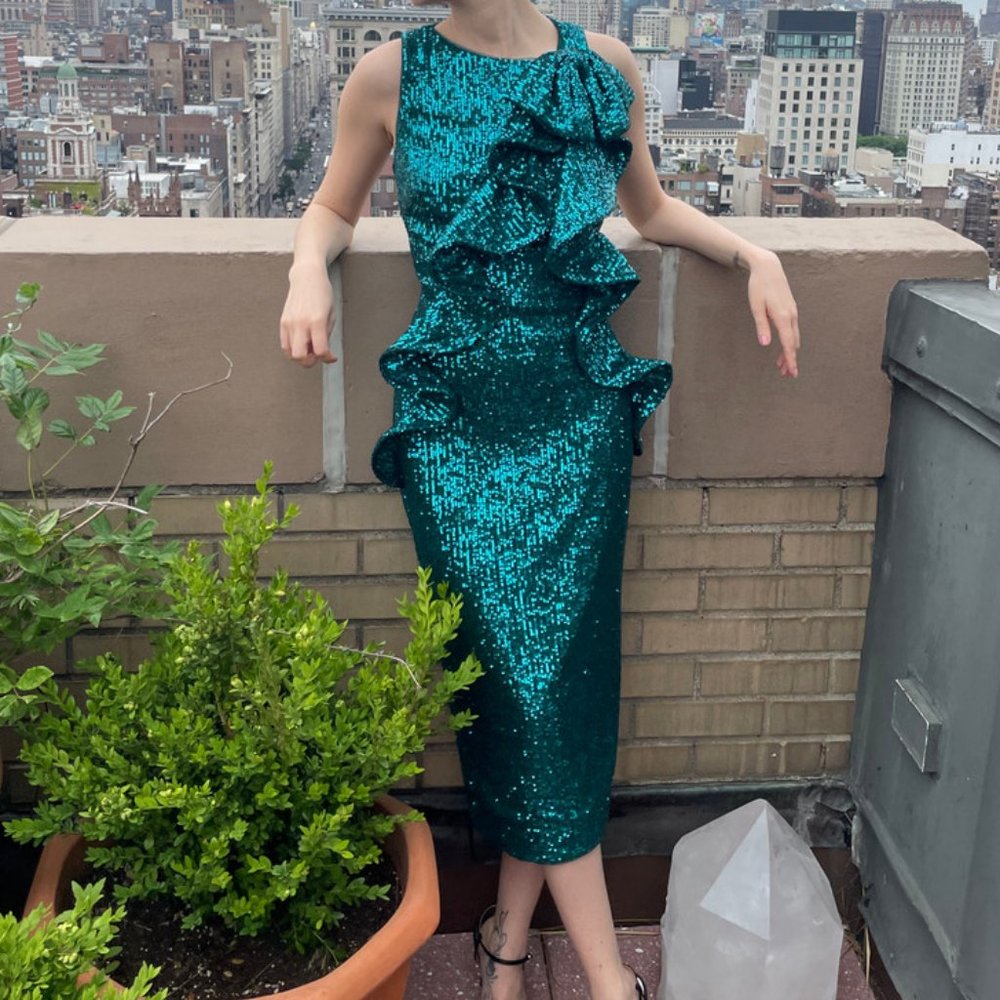 BADGLEY MISCHKA Sequin Ruffle Cocktail Dress